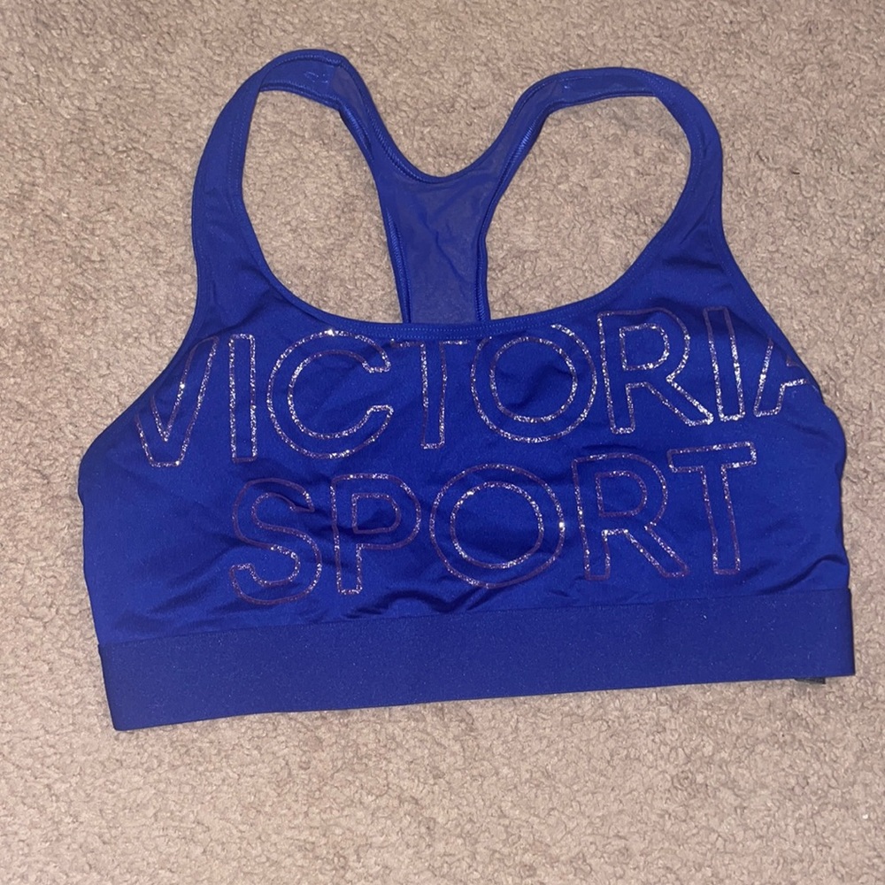 Victoria Sport sports bra
